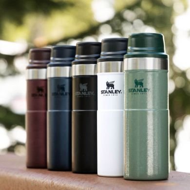 STANLEY CLASSIC TRIGGER ACTION TRAVEL MUG | 0.35L